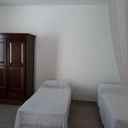 Hotel Via Xxv Aprile, 8