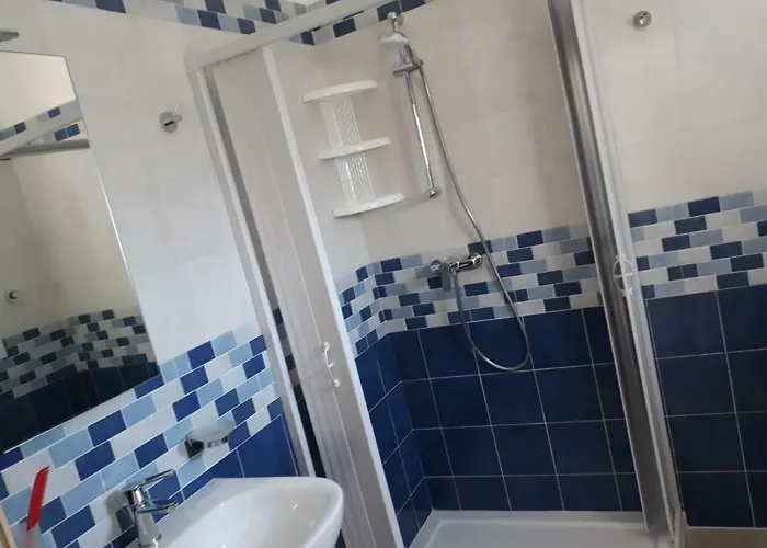 Via Xxv Aprile, 8 Hotell *